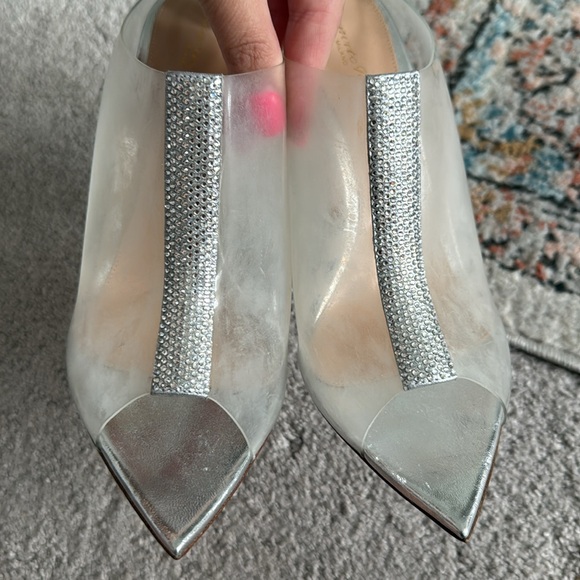 Gianvito Rossi Silver Sigma Heels with Crystal Embellishment - Picture 14 of 15